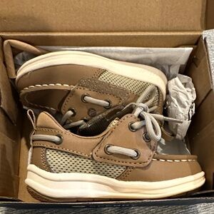 Sperry Kids Tan and Cream Sneakers